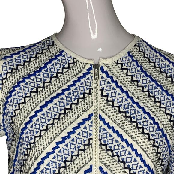 Guess NWT Macadamia Wild Top Sz XS 3/4 Sleeve Blue White - Picture 3 of 15